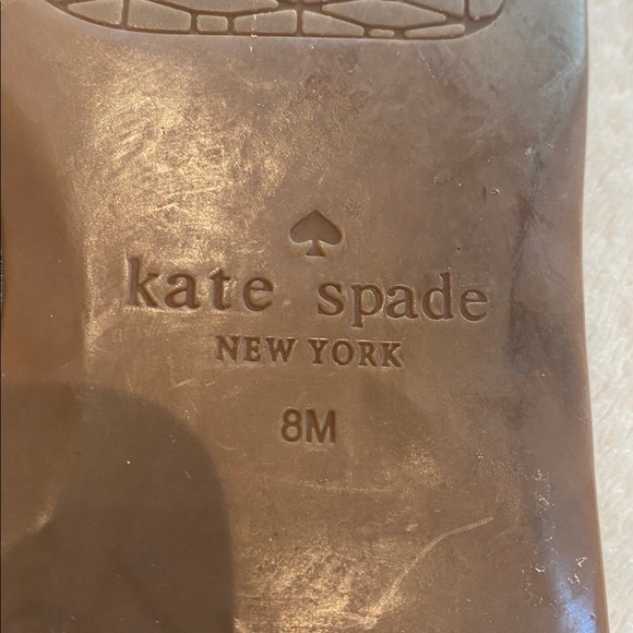 Kate Spade navy leather t-strap sandals with leather bows with gold tip Sz 8 - Picture 6 of 10